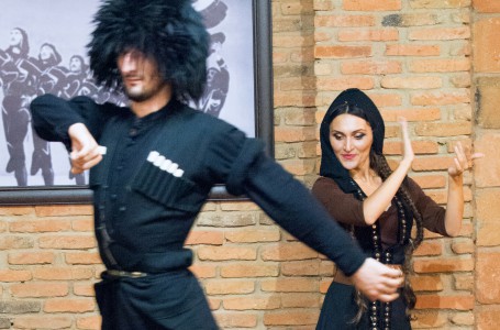 Georgischer Tanz - foto: EOWA 